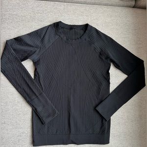 Lululemon ribbed long sleeve, black, size M.